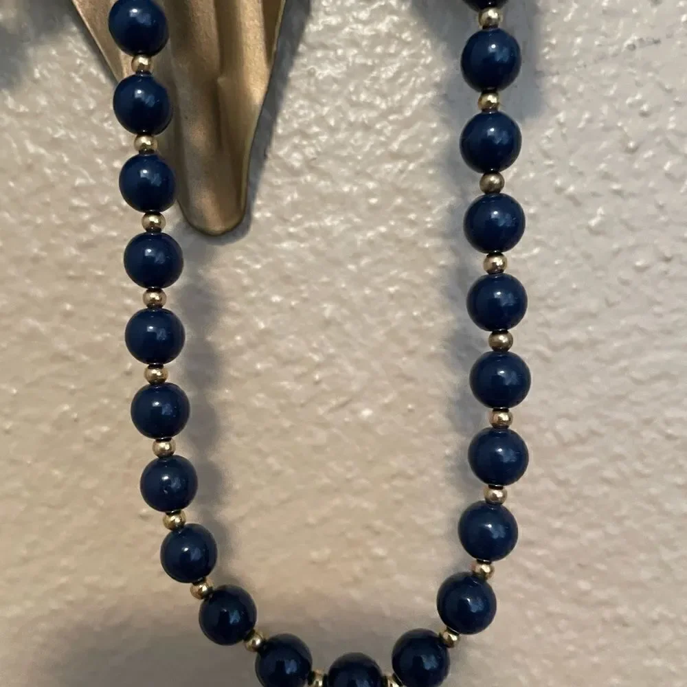 Monet two necklaces